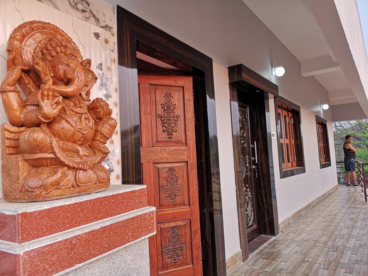 Chairosana Mansion Bhubaneswar Ngoại thất bức ảnh